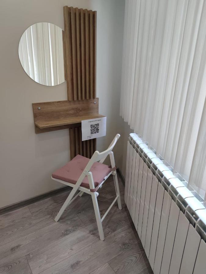 Flowers Apartment Dobrich Bagian luar foto