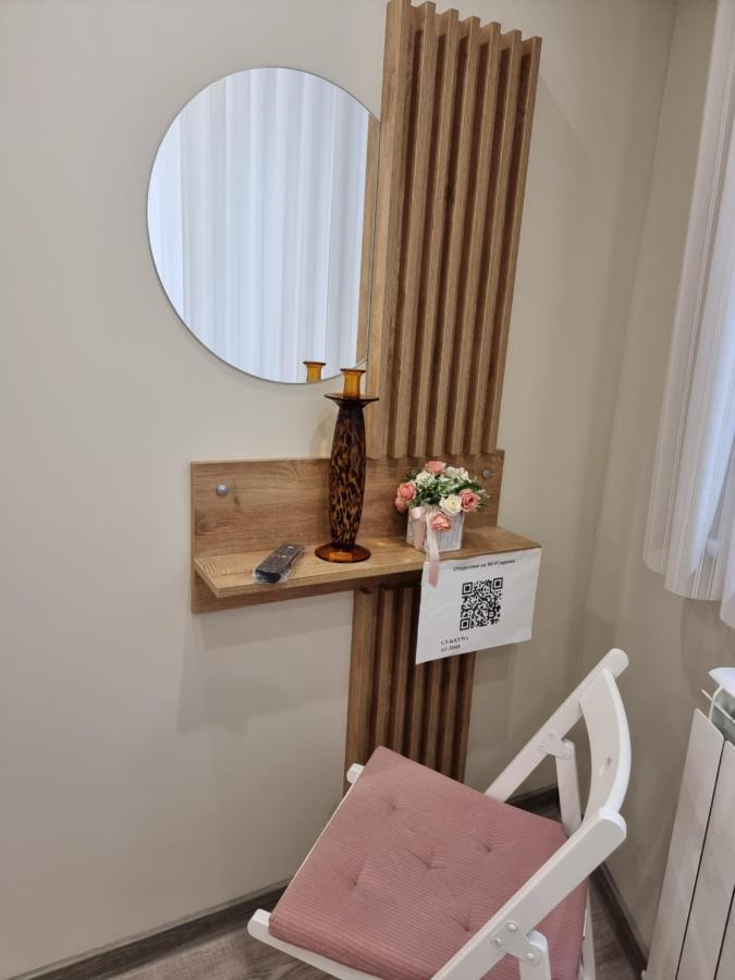 Flowers Apartment Dobrich Bagian luar foto